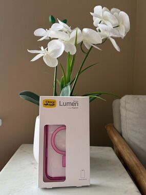 OtterBox Lumen iPhone 16 Pro Case in Pink (Rosefinch)